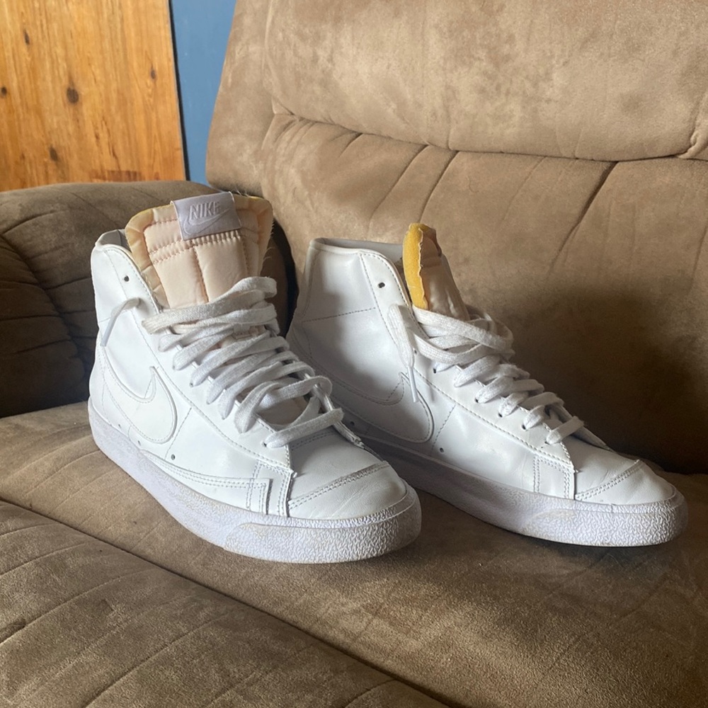 Nike Blazer Mid 77